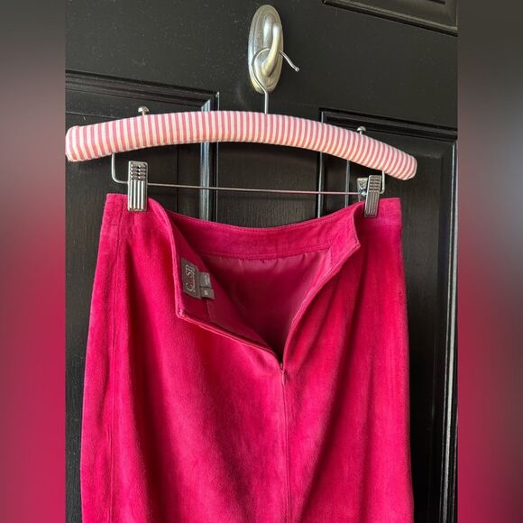 Neiman Marcus Cusp Burgundy Suede Fringe Skirt Size XS - Picture 9 of 15